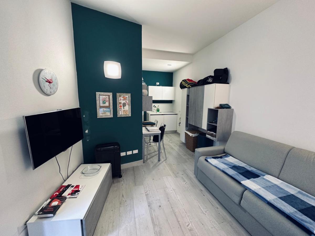 Appartement Monolocale In Pieno Centro à Milan Extérieur photo